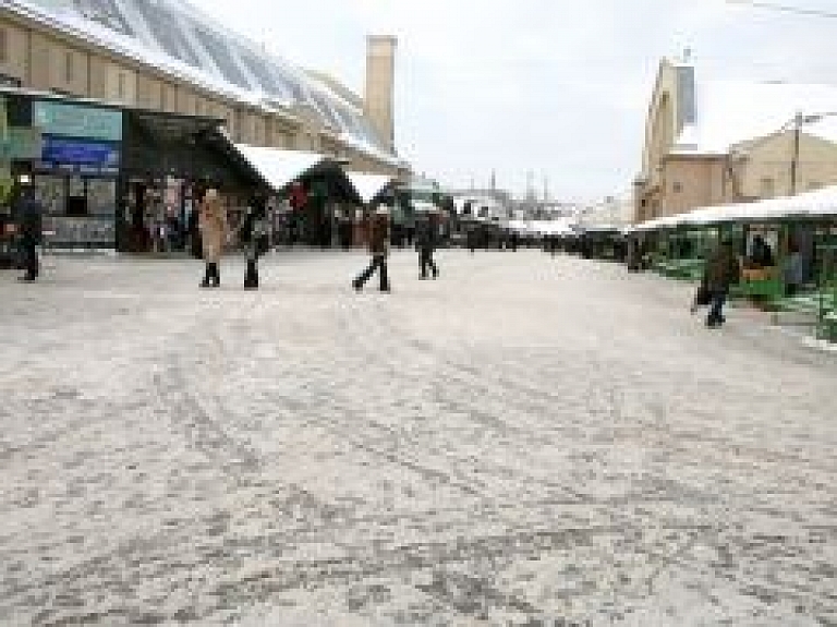 Pašvaldība iznomās zemesgabalu tirdzniecības spīķera būvniecībai Centrāltirgū