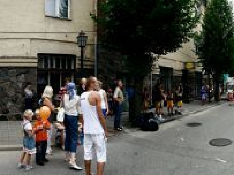 Cēsnieki aicināti piedalīties Ziemeļvidzemes ielu basketbola vasaras 2010 fināla posmā Rīgā