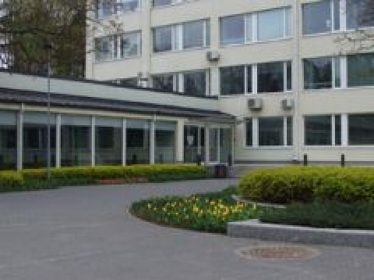 Jūrmalas dome publicē sadarbības līgumu ar Ķemeru viesnīcas privatizētāju "Ominasis Latvia"