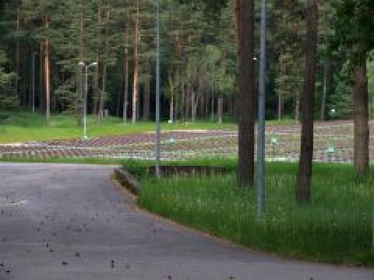 Rīt Mežaparka Lielajā estrādē notiks koru koncerts "Mana zeme - zemīte skaistā"