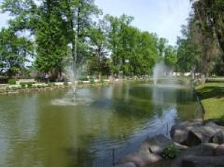 Jūnijā Cēsīs skanēs Līgo un viesosies skandalozais angļu monarhs Henrijs VIII