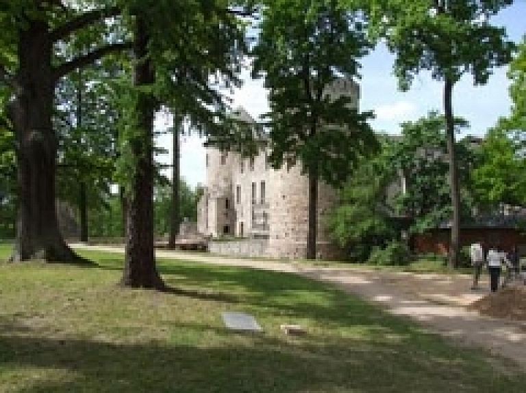 Lielais novadu tirgus viduslaiku svētkos Cēsīs