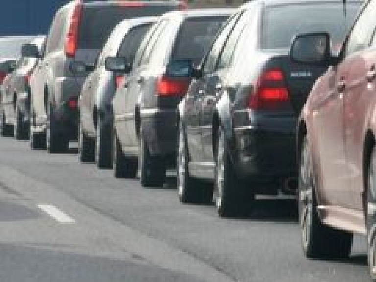 Paredzēti satiksmes ierobežojumi ceļa posmā Allaži - Allažmuiža