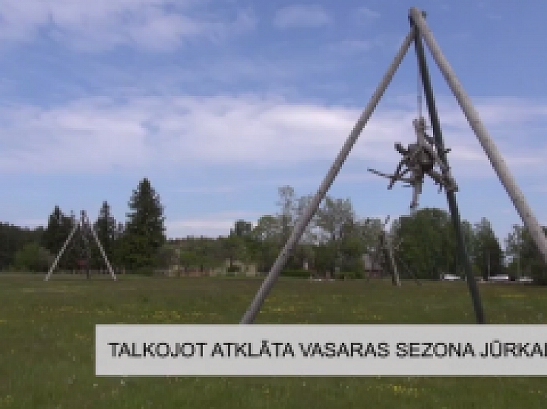 Latgales Reģionālā TV: Talkojot atklāta vasaras sezona Jūrkalnē