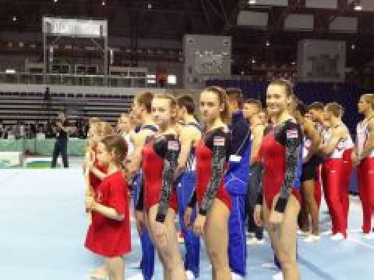 Ventspilnieces pārstāv valsti mačsacīkstē Polija-Latvija sporta vingrošanā