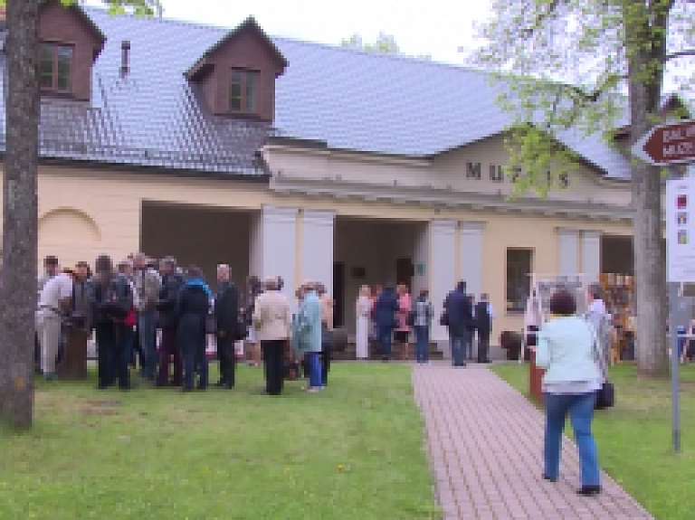 Latgales Reģionālā TV: Uz Balviem - ar balvām!