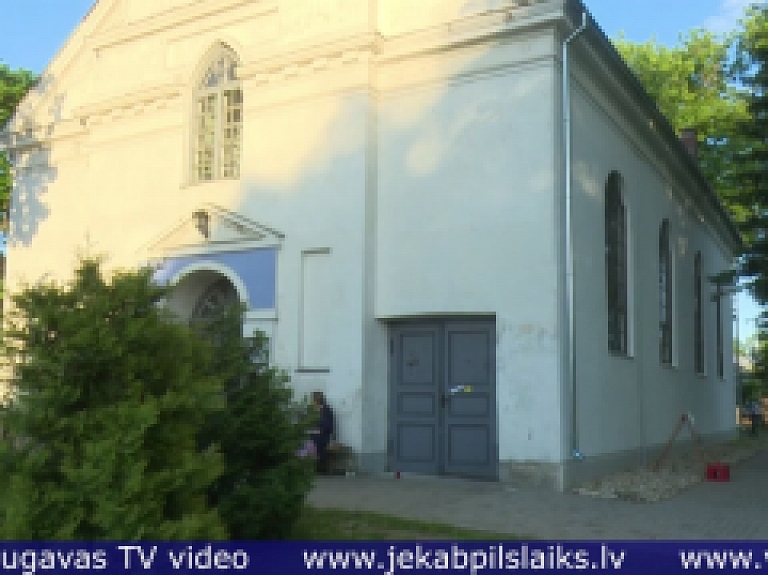 Vidusdaugavas TV: Jēkabpilī pirmo reizi norisinās Baznīcu nakts