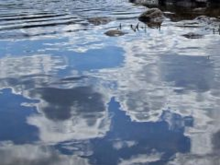Ūdens temperatūra Latgales upēs sasniegusi plus 19 grādus