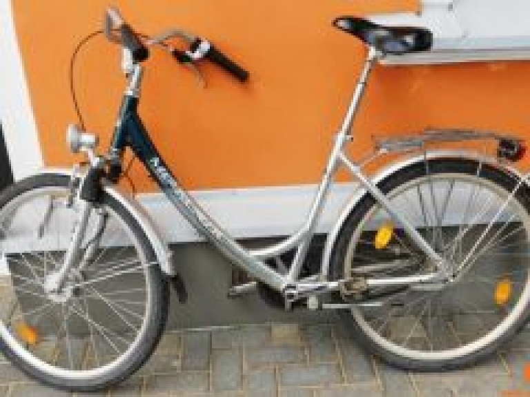 Siguldas pašvaldības policija meklē velosipēda īpašnieku