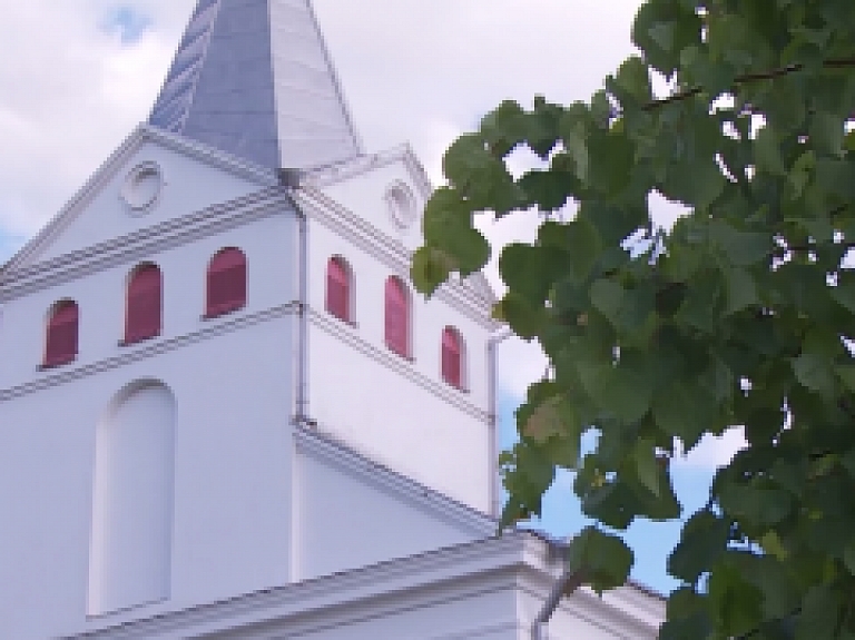 Latgales Reģionālā TV: Latgalē svin Baznīcu nakts svētkus