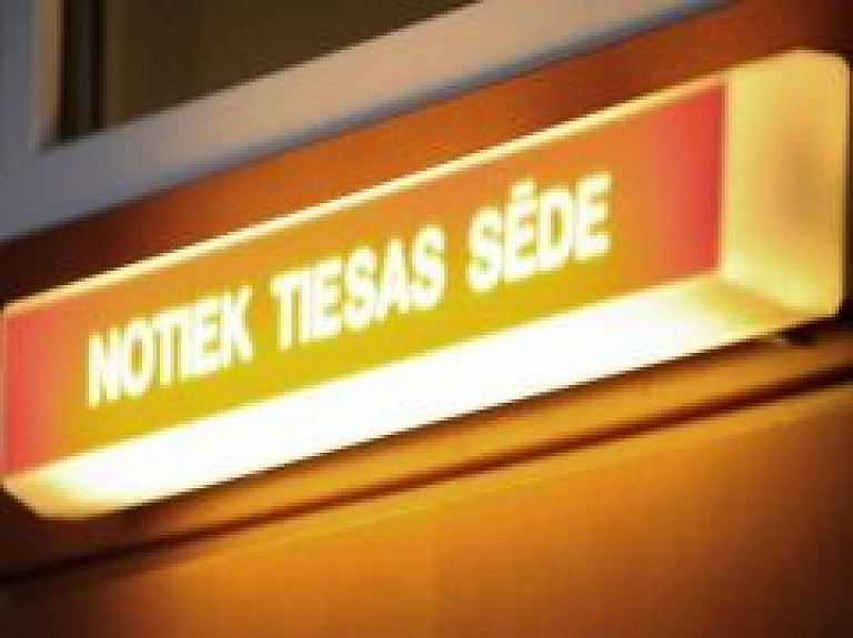 Turpinās skatīt lietu par izvairīšanos no nodokļu maksāšanas