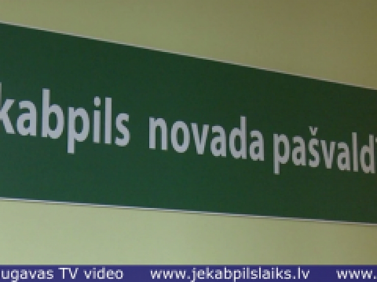 Vidusdaugavas TV: Jēkabpils novada iedzīvotāji nepiekrīt pašvaldības administrācijas pārcelšanai uz Zasu