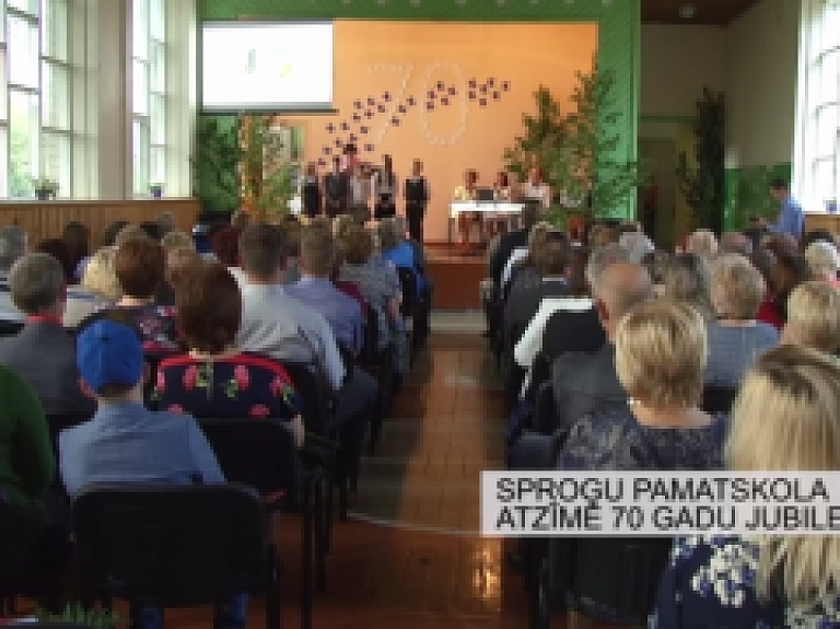Latgales Reģionālā TV: Sproģu pamatskola atzīmē 70 gadu jubileju