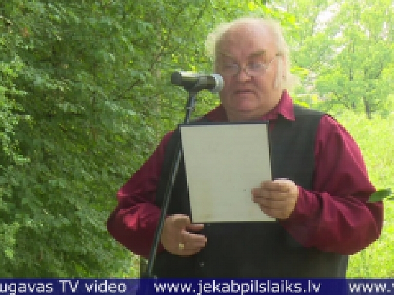 Vidusdaugavas TV: Jēkabpilieši piemin represijās cietušos