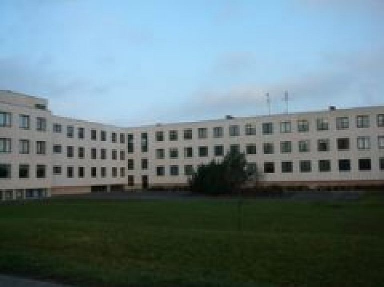 Izsludina SVĢ direktora un iekšējo tiesiskuma un lietderības auditora vakances