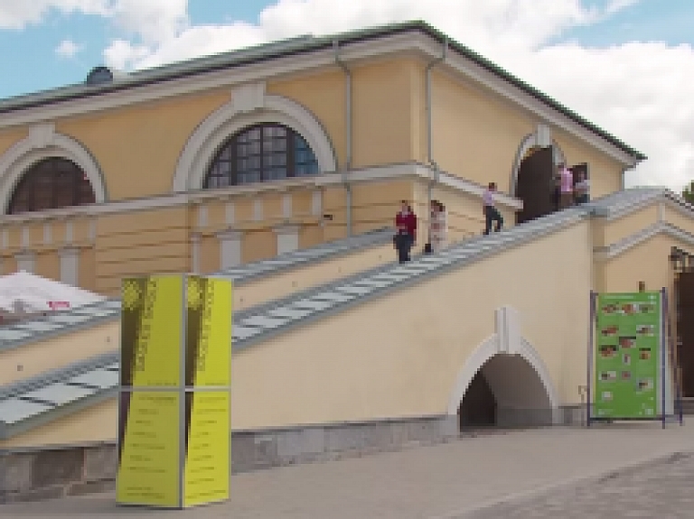 Latgales Reģionālā TV: Jauno dizaineru modes skate Daugavpilī