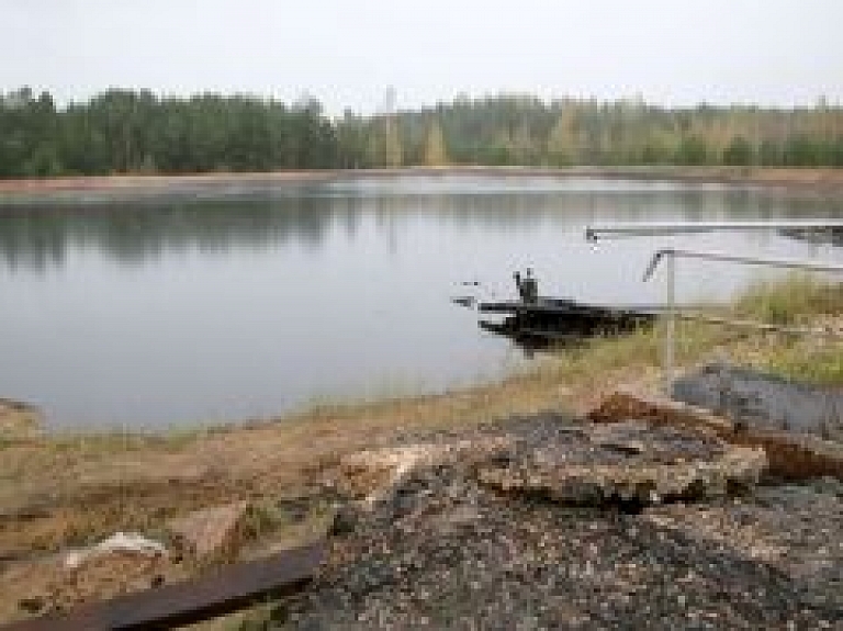 VVD pārtrauc līgumu ar "Skonto Būve" gudrona dīķu sanācijas projektā