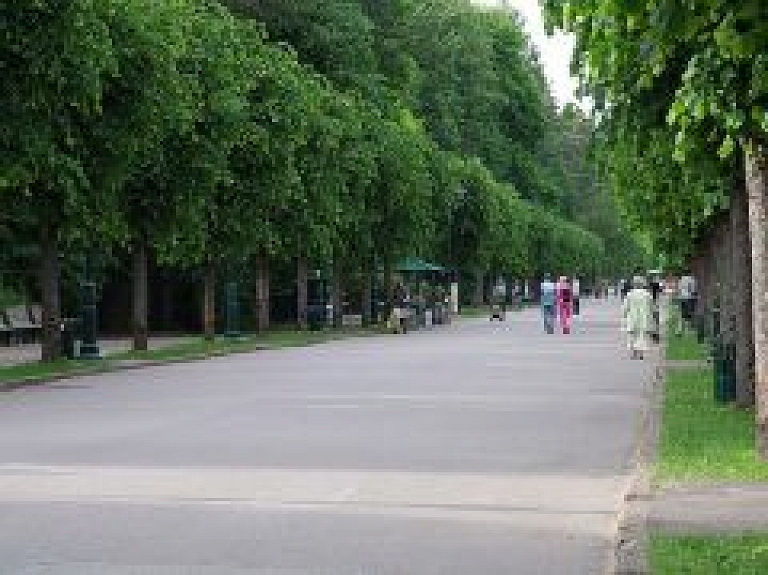 Rīgas dome tērēs 800 000 eiro dažādu vietu labiekārtošanai pilsētā