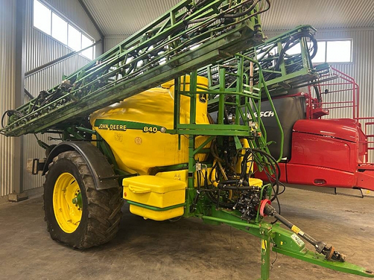 Lietotas lauksaimniecības tehnikas iegāde – Baltic Agro Machinery