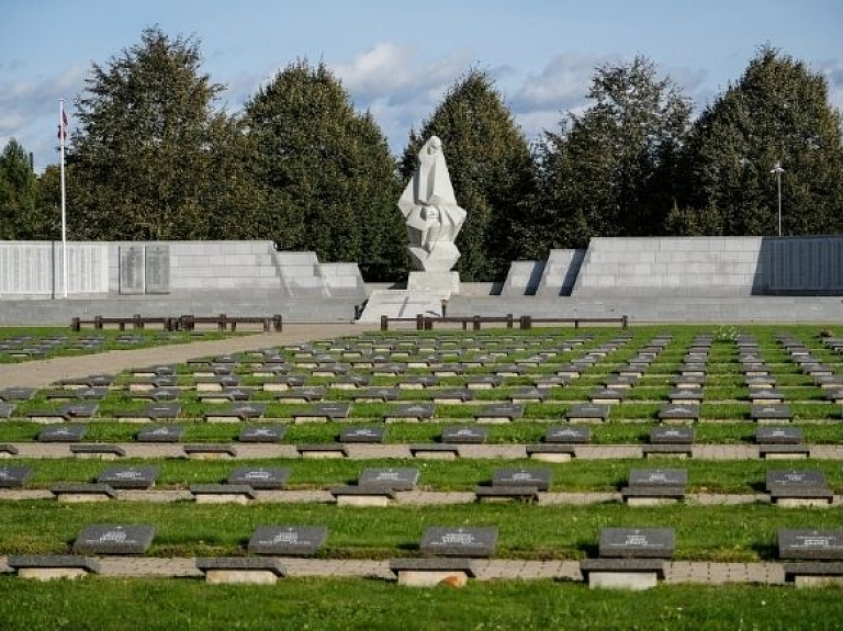 Lestenes brāļu kapi