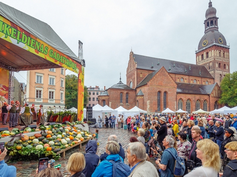 Miķeļdienu Rīgā godinās ar jautriem pasākumiem un krāšņu gadatirgu