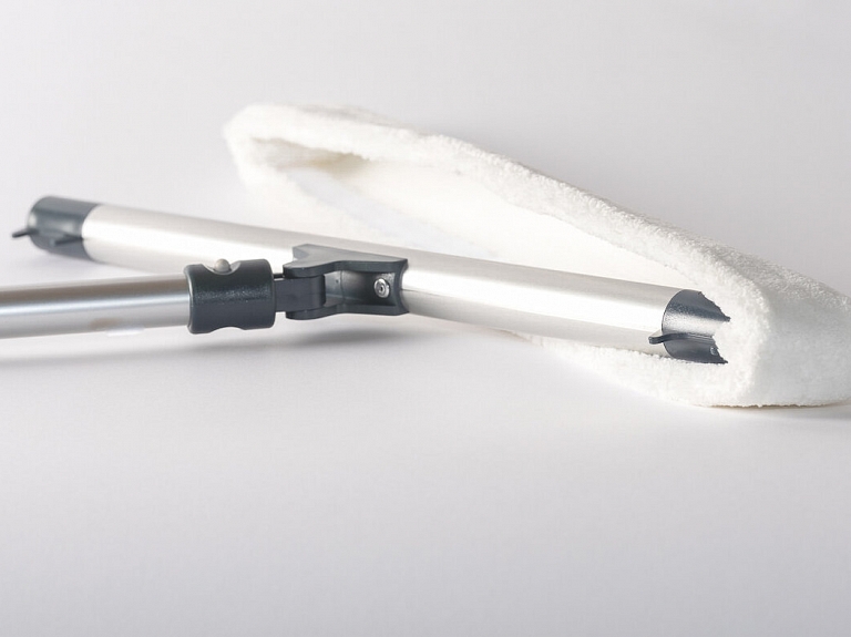 Ceļvedis: profesionāli grīdas tīrīšanas līdzekļi koka virsmām