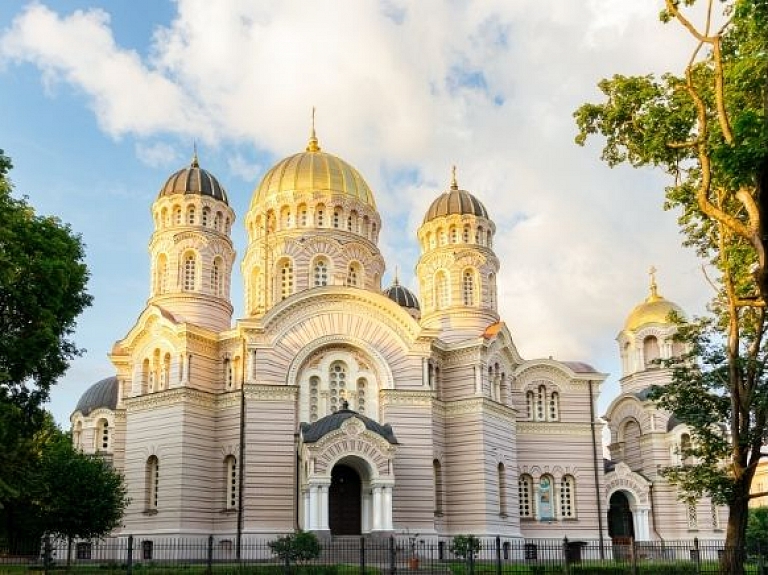 Rīgas Kristus Piedzimšanas pareizticīgo katedrāle

