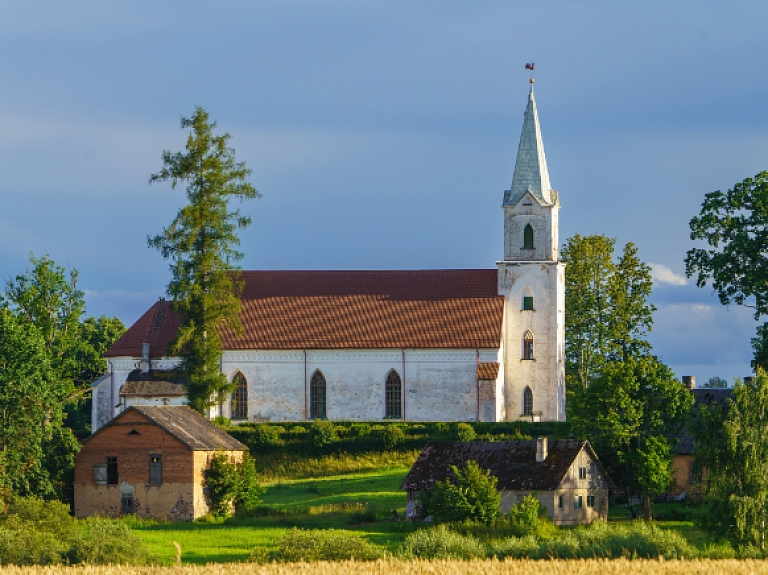 Trikātas Sv. Jāņa evanģēliski luteriskā baznīca