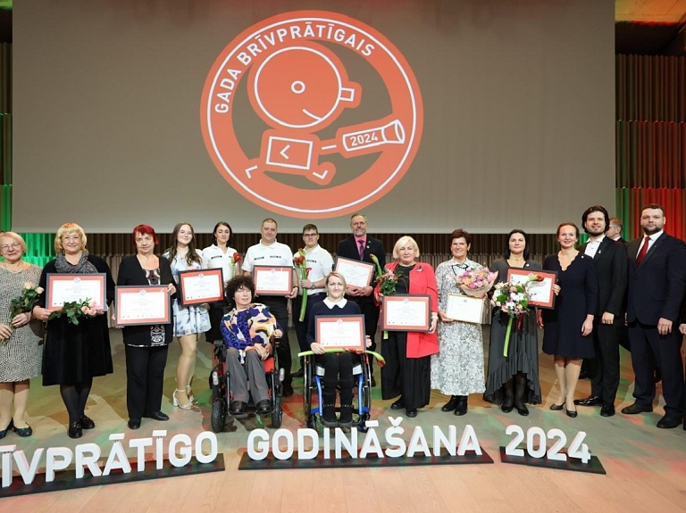 Godināti “Gada brīvprātīgais 2024” brīvprātīgā darba veicēji
