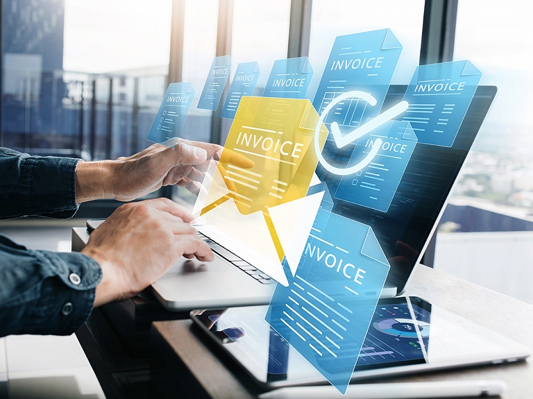 Kā kavēti rēķini ietekmē naudas plūsmu un uzņēmuma attīstību ilgtermiņā