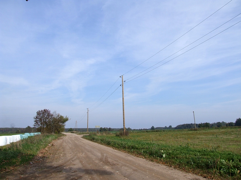 Ādažu novada pašvaldība uzsāk grants ceļu virskārtas remontdarbus