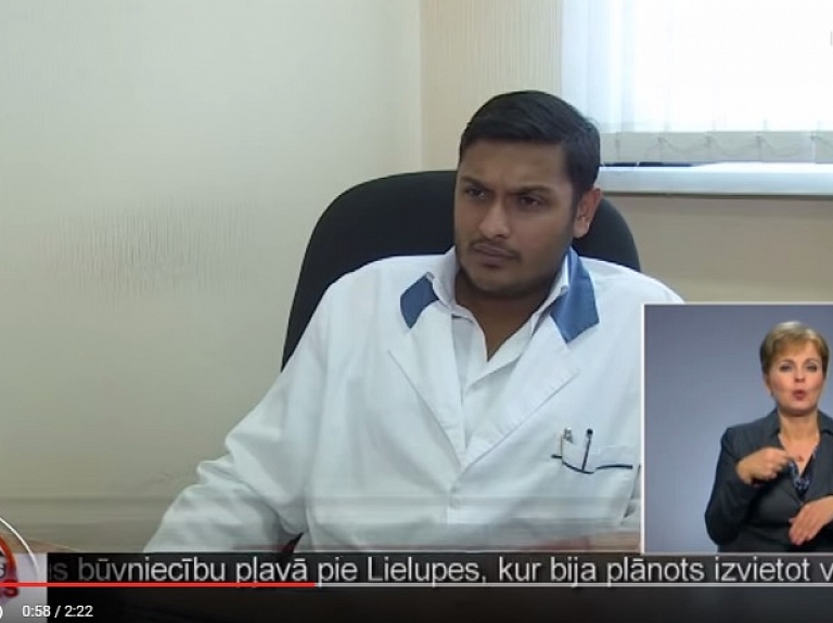 Rēzeknes slimnīcā ārstu vidū jau divus gadus strādā neiroķirugs no Šrilankas 