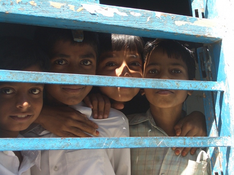 Informēs par Ropažu novada iecerēm patvēruma meklētāju uzņemšanā un integrācijā Muceniekos

