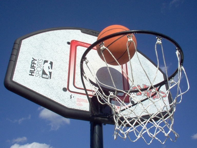 Vējonis vizītē Jēkabpilī apmeklēs jauno basketbolistu treniņu 