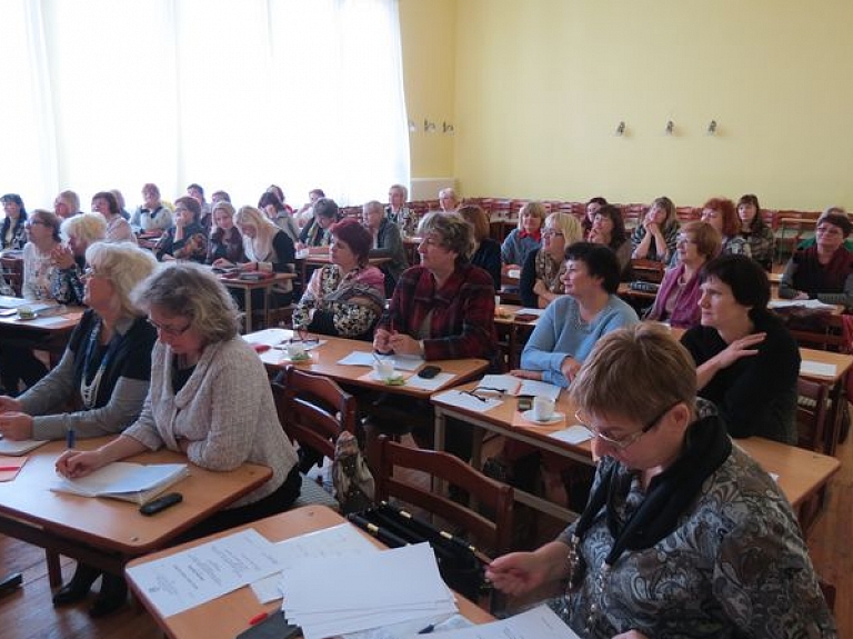 Latviešu valodas skolotāji piedalās seminārā "Raiņa dramaturģija"