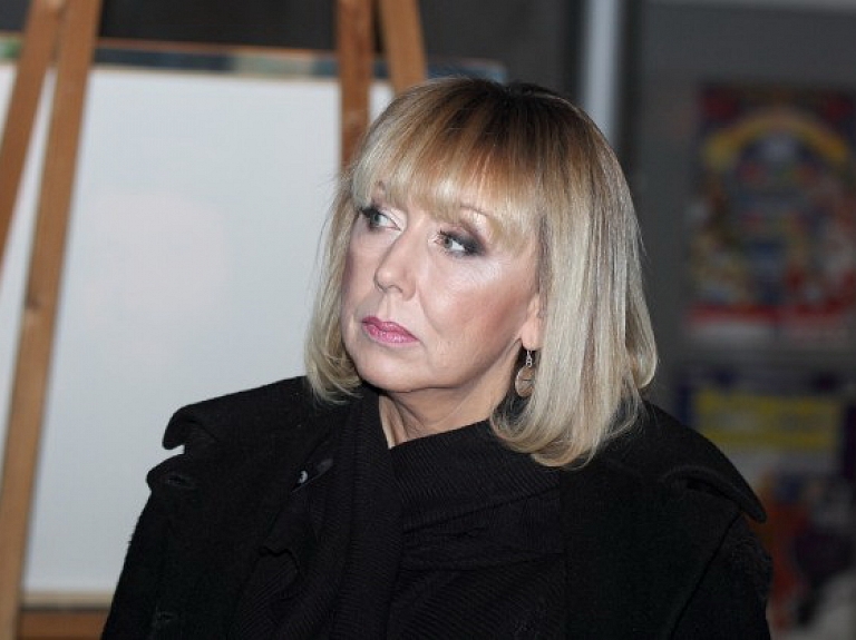 Latvijas mūziķi vienosies Parīzes terora aktā cietušo piemiņai

