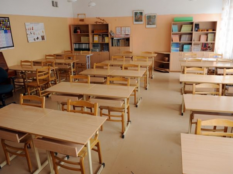 Nākamnedēļ atklās rekonstruēto Amatas pamatskolu

