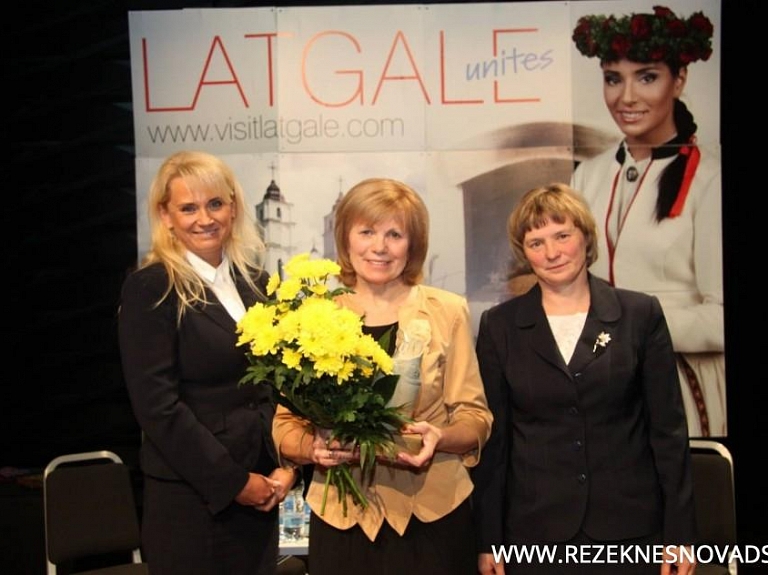 Labākā tūrisma mītne laukos 2015 — "Zaļā sala"

