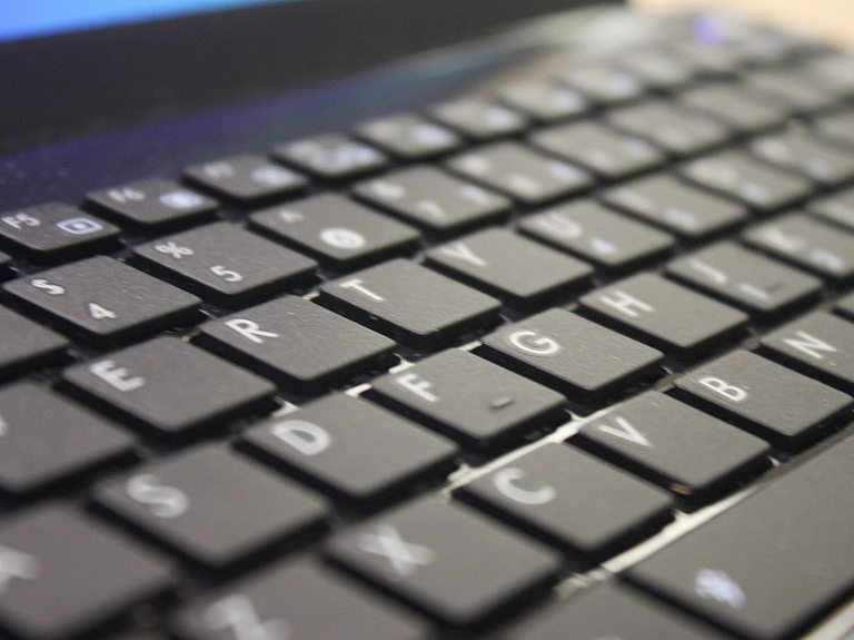 Riga24.lv redakcija atsauc rakstu par labdarības fondu "Labdaris.lv"

