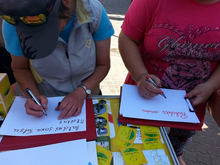 Biedrība "Laimes kalve" novēl būt labestīgiem