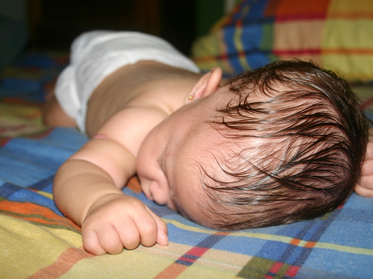 Ziemassvētku dienās Rīgas Dzemdību namā pasaulē nākuši 38 mazuļi

