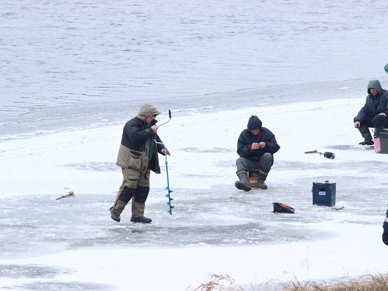 No 30.decembra uz Rīgas ūdenstilpņu ledus atrasties ir aizliegts

