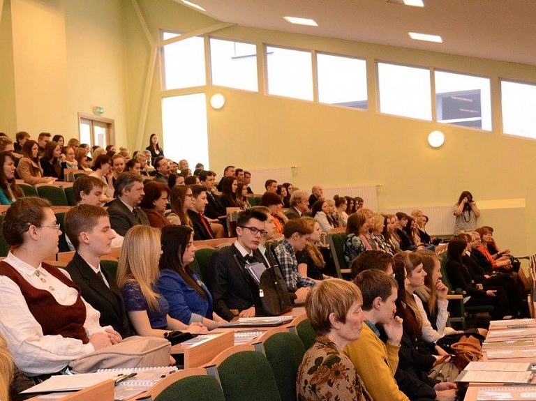 ViA notiks ikgadējā skolēnu zinātniski pētniecisko darbu konference 