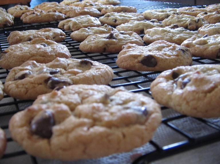 Sabiedrībā pazīstami cilvēki "Lido" gatavos mīlestības cepumus


