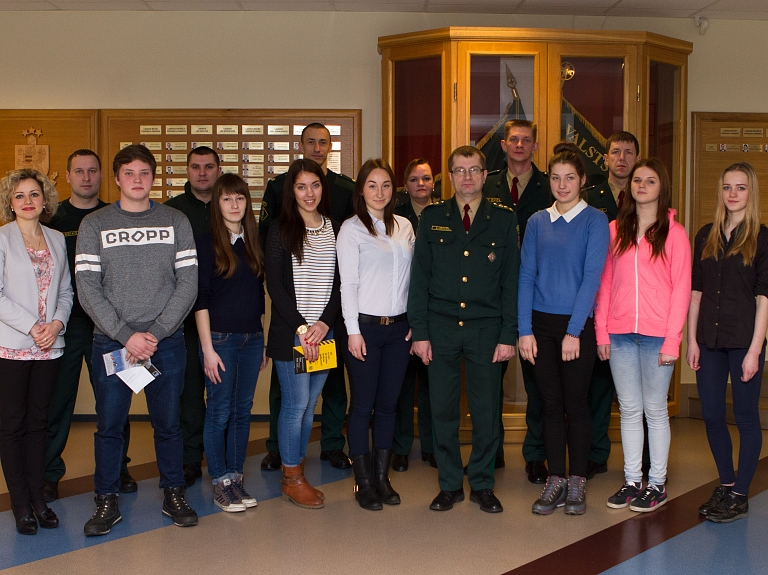 Septiņas "ēnas" Valsts robežsardzes koledžā

