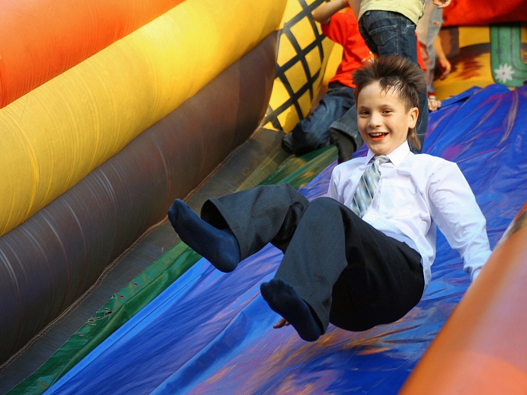 Rēzeknē izsludināts jaunatnes iniciatīvu projektu konkurss 

