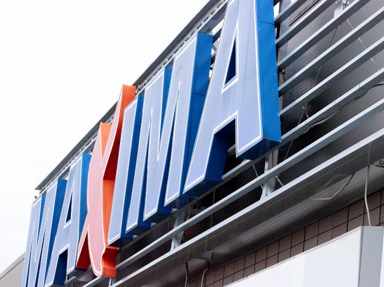 Ģimeņu atbalstam "Maxima" veikalā Alūksnē saziedoti vairāk nekā 300 eiro

