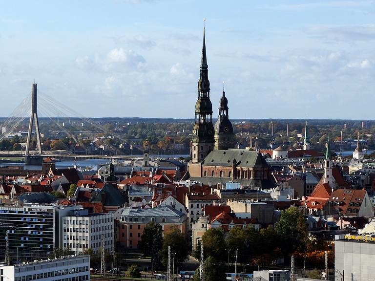 Interesējas par pieteikšanos līdzfinansējumam kultūras pieminekļu atjaunošanai Rīgā

