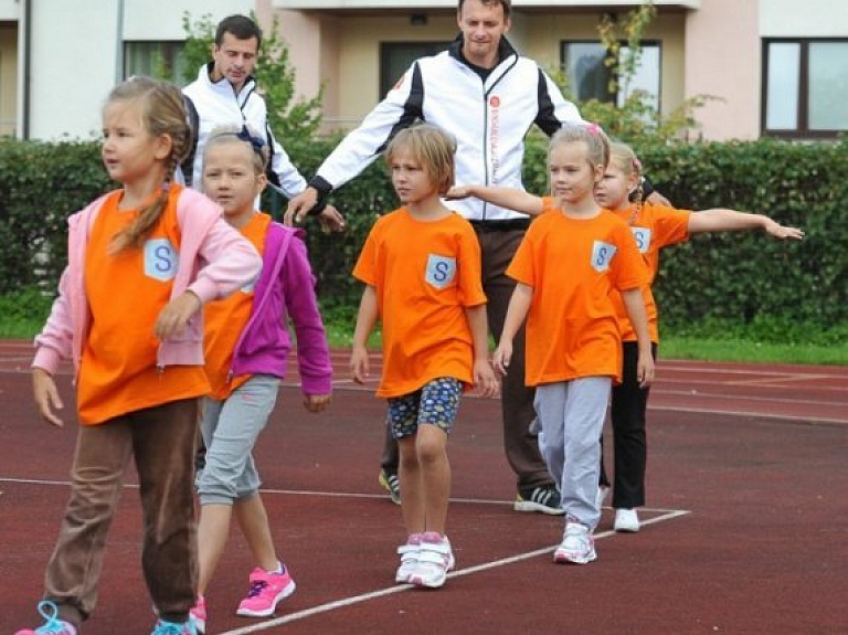 Siguldā topošo pirmklasnieku vecākus aicina uz atvērto nodarbību

