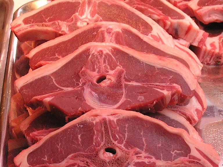 Uzņēmums, kas krāpies ar produktu piegādi Cēsu skolai, bijis iesaistīts līdzīgā skandālā arī pērn

